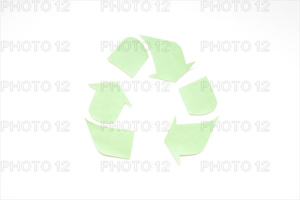 Green paper recycle logo