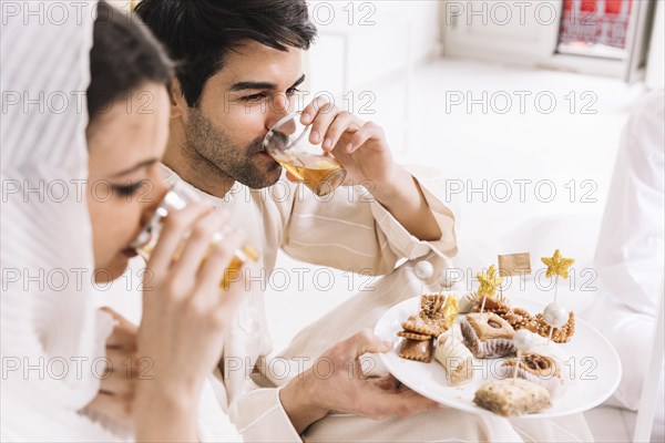 Muslim couple celebrating eid al fitr 3