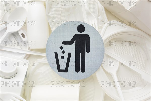 Plastic plates cups recycling symbol