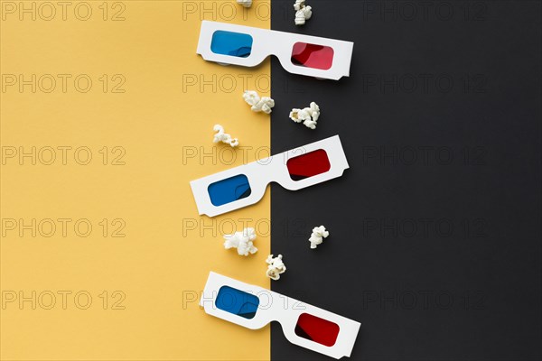 Arrangement cinema objects bicolor background