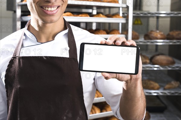 Chef showing screen phone