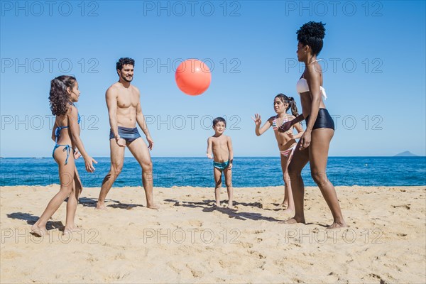 Family volley beach