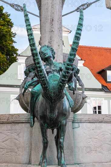 Ibex at the St. Mang fountain