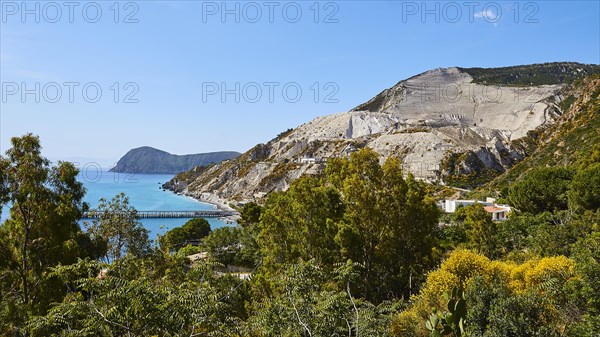 Pontile Ex Cava di Pomice