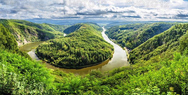 River Saar with cries of Saar near Mettlach