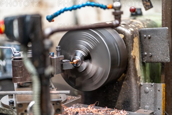 Metal industrial factory in the numerical control sector