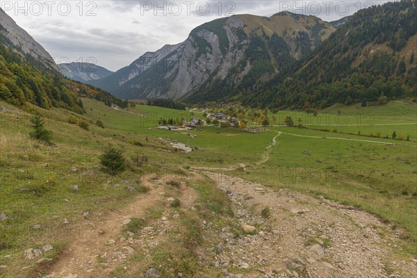 Almdorf Eng in Engtal from above