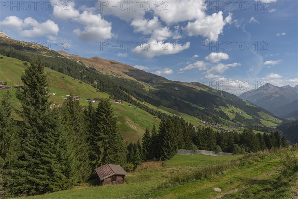 Hike Eggalm to Tux-Vorderlanersbach