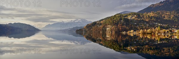 Autumn atmosphere at Lake Lake Millstatt