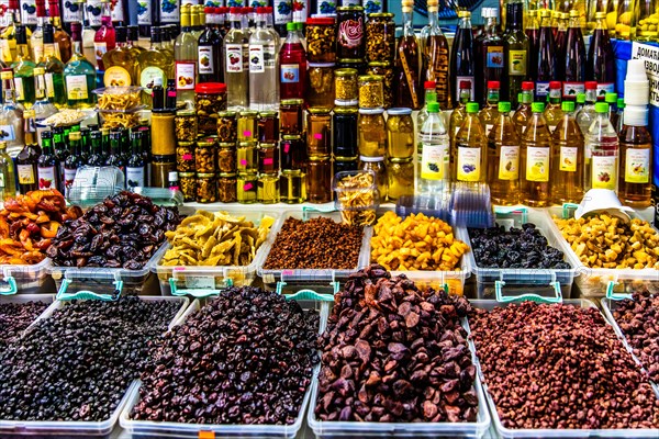 Colourful market in Budva