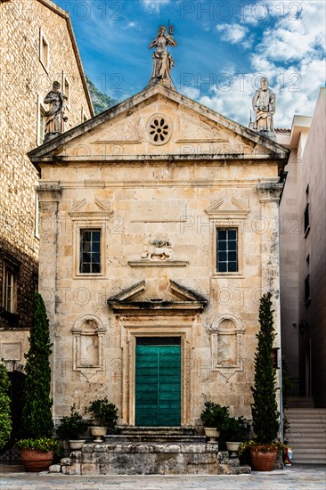 The former seafaring centre of Perast with its magnificent buildings and two beautiful offshore islands