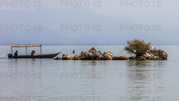 Natural paradise and national park Lake Scutari