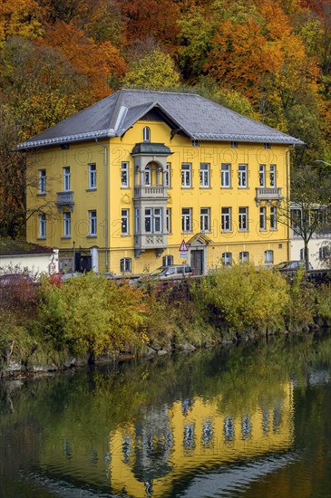 Kindergarten Chapuis-Villa in the autumn forest on the Illeri