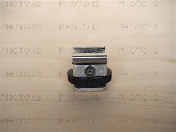 Camera hot shoe adapter