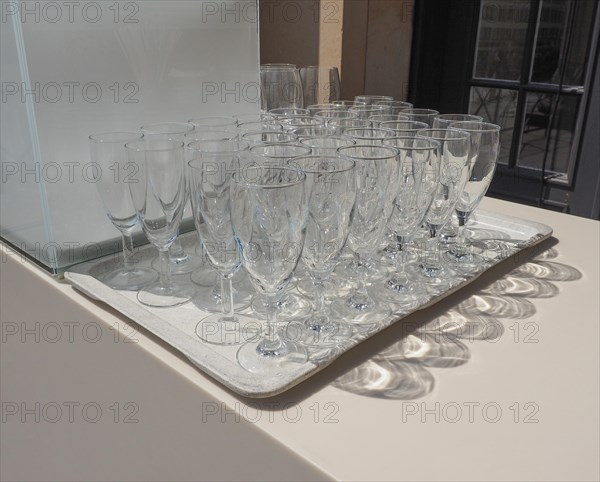 Many champagne glasses