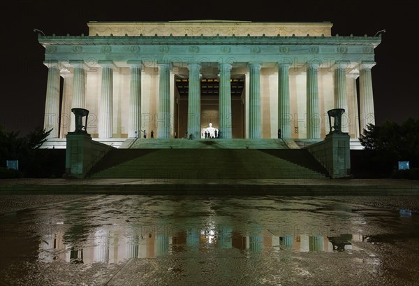 Lincoln Memorial