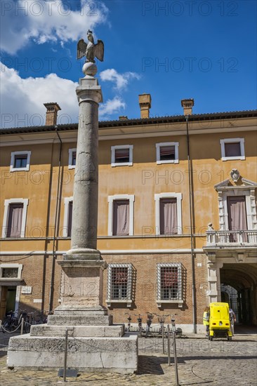 Piazza dell'Aquila