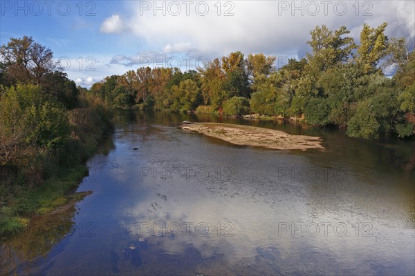 Autumn in the floodplain