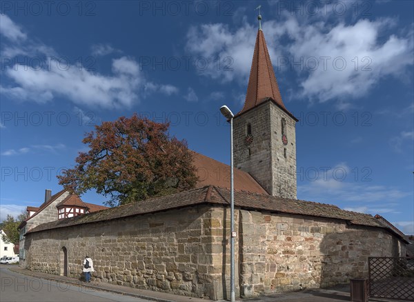 Former fortified church of St Leonhard