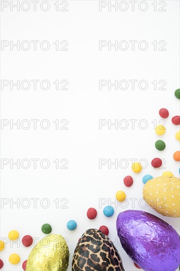 Set chocolate eggs bright candies