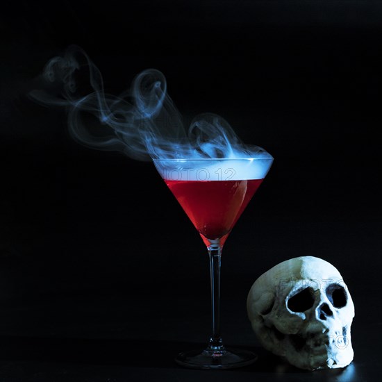 Smoky goblet skull