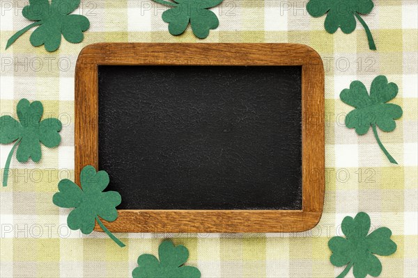 St patrick clovers frame arrangement