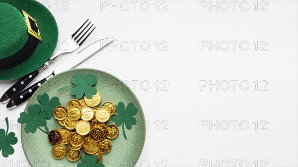 View plate cutlery st patrick day