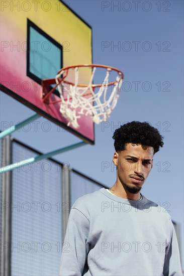 Young man basket field 5