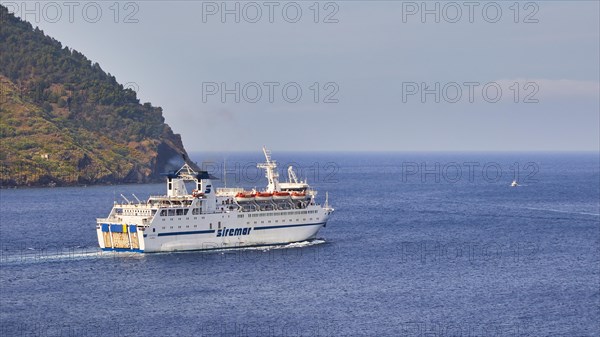 Passing Siremar car ferry