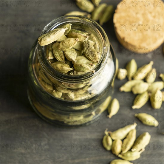 High angle seeds jar