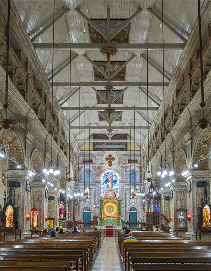 Interior of Santa Cruz Cathedral Basilica