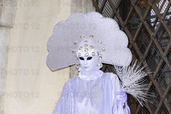 Mask