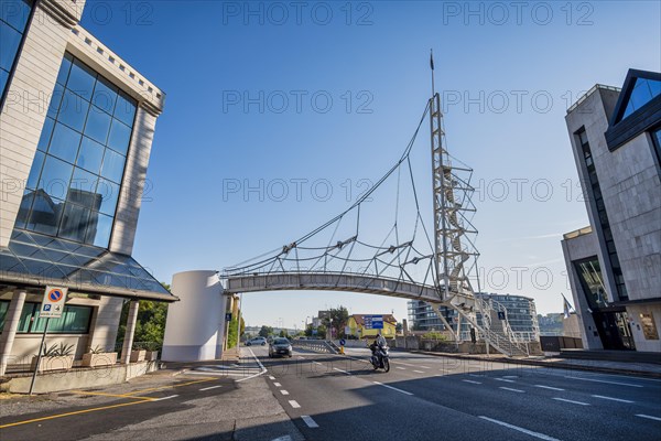 Pedestrian bridge in Dogana