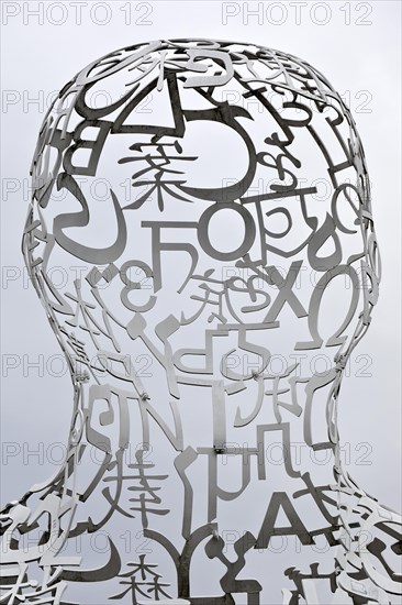 Artwork Body of Knowledge by Jaume Plensa