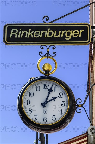 Nose shield with large clock