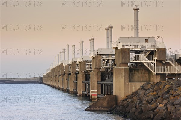 Storm flood barrier