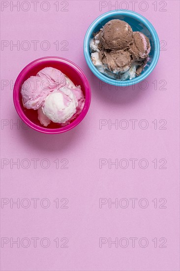 Top view delicious ice cream bowls with copy space