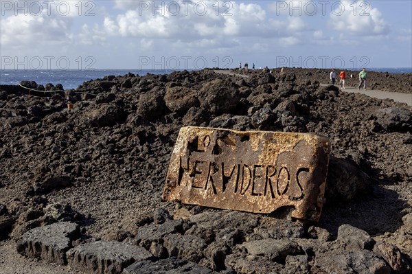 Los Hervideros