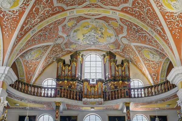 The organ loft