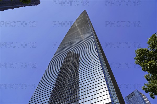 The 632 metre high Shanghai Tower