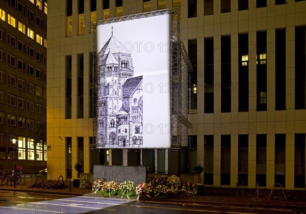 Light installation by Mischa Kuball entitled missing link at the site of the destroyed synagogue