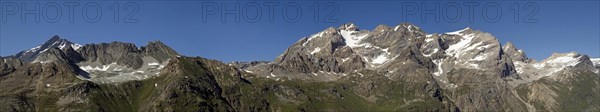 Pano of mountain range with Tsanteleina