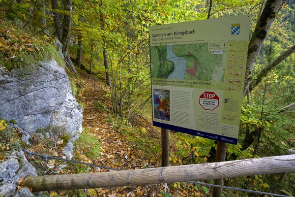 Road closure and prohibition sign at Malerwinkel