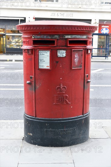 Royal Mail letterbox in London