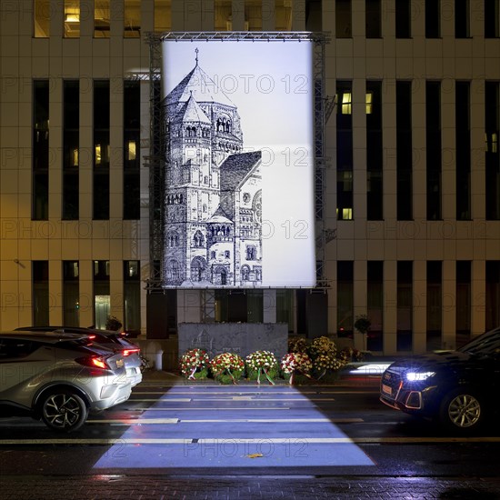 Light installation by Mischa Kuball entitled missing link at the site of the destroyed synagogue