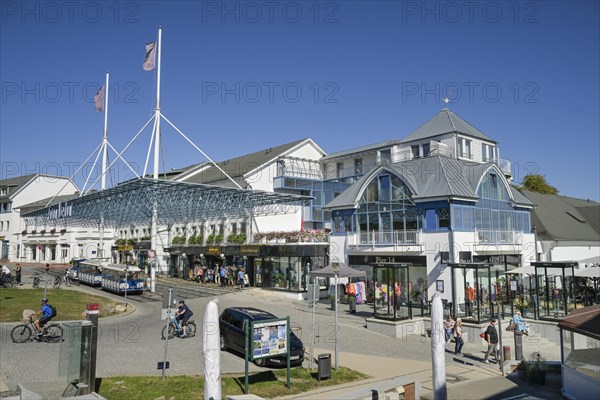 Forum Usedom with Kaiserbaedersaal and Hotel Kaiserhof