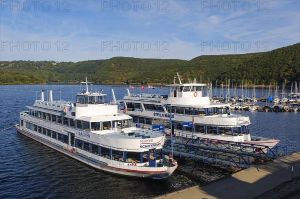 Passenger ships at the Schwammenauel jetty