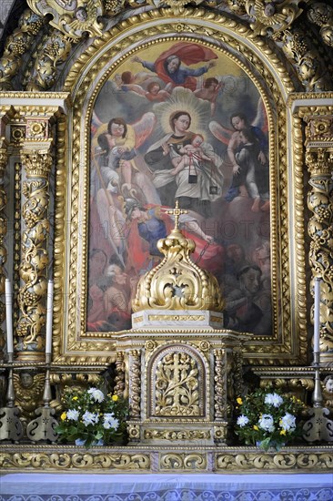 Side altar