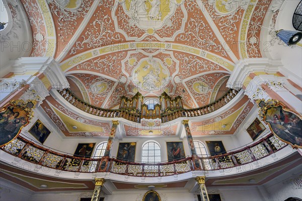 The organ loft