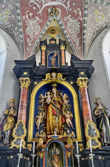 Altar with statue of the Virgin Mary